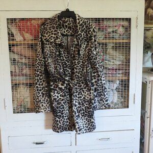 Gorgeous Dana Buchman Animal Print Satiny Light Weight Parka Metal Tag Small